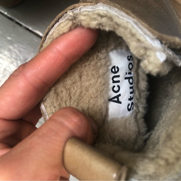 Acne Studio sheepskin lined boots - Picture 6 of 6